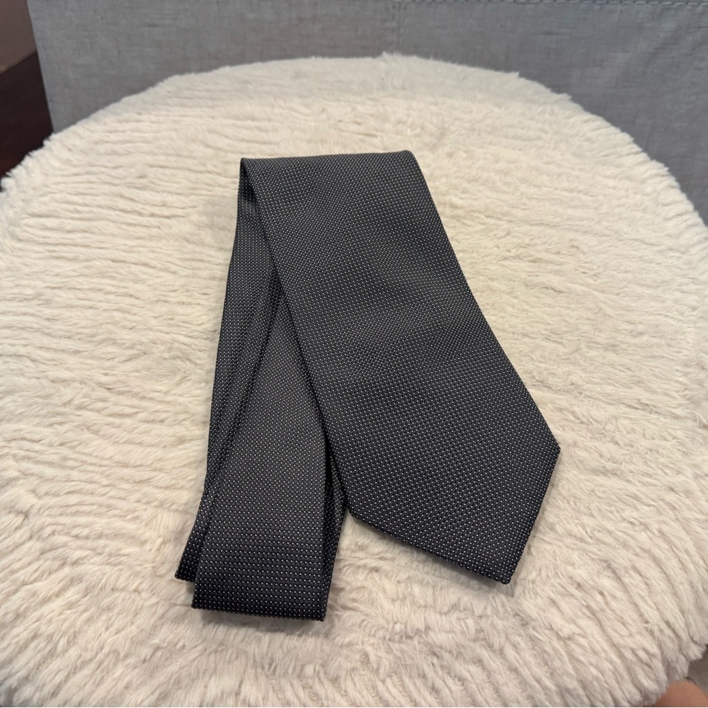 Pierre Balmain Black and White Classic Silk Tie